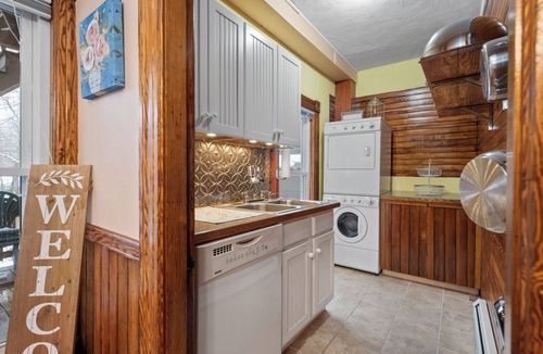 Warren House | Town House on Baker River