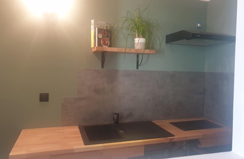 Pellegrue House | Town house with vineyard view sleeps 4