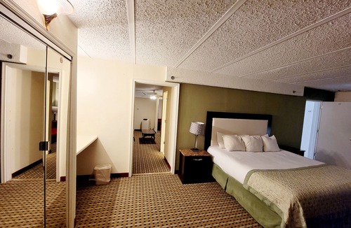 Bordentown Hotel | Town Inn