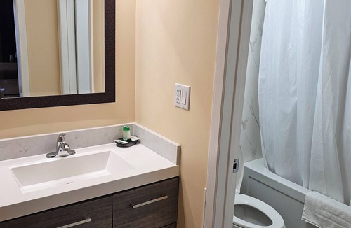 Ruthven Hotel | Town N Country Motor Inn