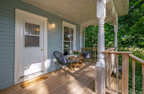Wellington House | Town & Trail - Walkable Wellington Charmer