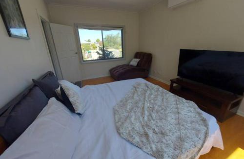 Echuca House | Town, Train, Pubs & River all close by