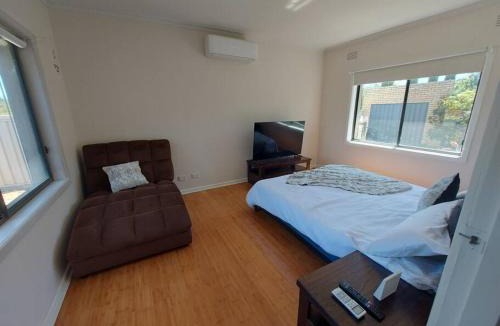 Echuca House | Town, Train, Pubs & River all close by