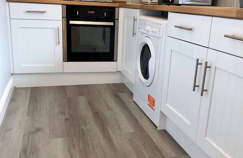 Alloa Apartment | Town View 44D Mill St