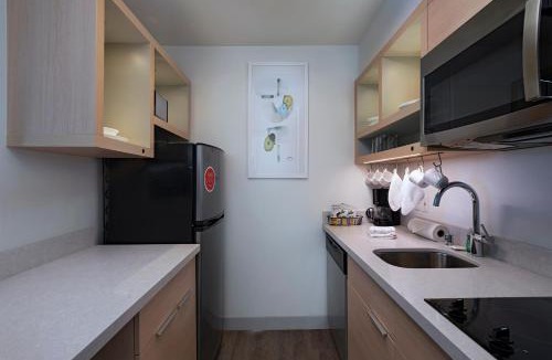 College Station Hotel | TownePlace Suites by Marriott College Station