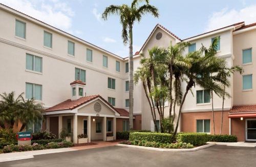Boca Raton Hotel | TownePlace Suites Boca Raton