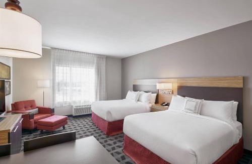Medicine Hat Hotel | TownePlace Suites by Marriott Medicine Hat