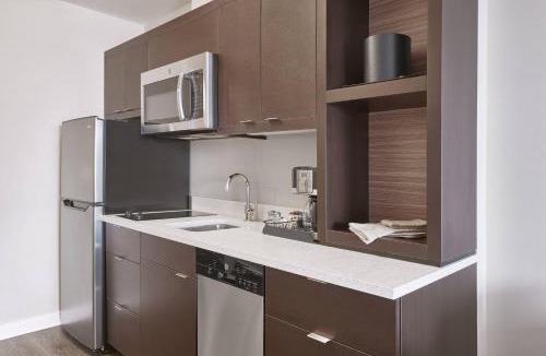 Medicine Hat Hotel | TownePlace Suites by Marriott Medicine Hat