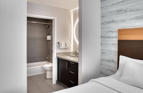 Cannifton Hotel | TownePlace Suites by Marriott Belleville