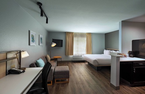 South Baton Rouge Hotel | TownePlace Suites by Marriott Baton Rouge South