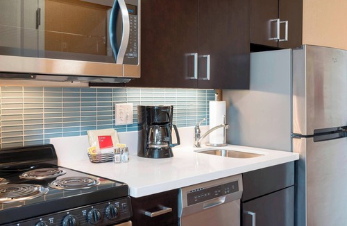 Ontario Hotel | TownePlace Suites by Marriott Mansfield