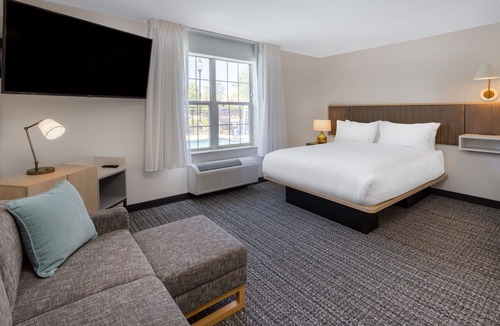 Elmwood Hotel | TownePlace Suites by Marriott Metairie New Orleans
