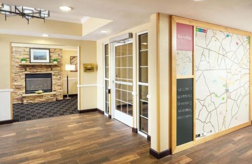 Springfield Hotel | TownePlace Suites by Marriott Springfield