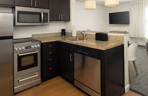 Lancaster Hotel | TownePlace Suites by Marriott Lancaster, CA