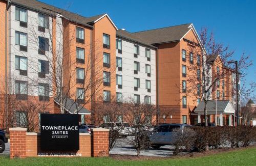 Ballenger Creek Hotel | TownePlace Suites by Marriott Frederick