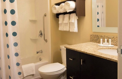 Lincoln Hotel | TownePlace Suites by Marriott Lincoln North