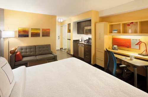 Unionville Hotel | TownePlace Suites by Marriott Toronto Northeast/Markham