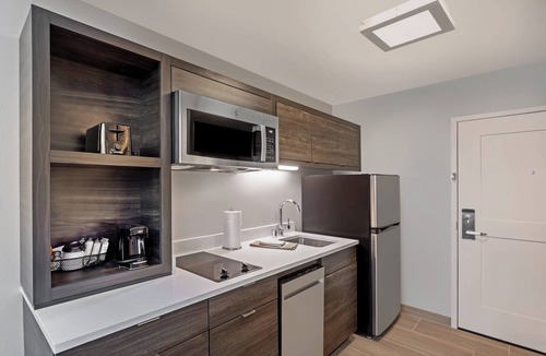 North Burnet Hotel | TownePlace Suites by Marriott Austin Northwest/The Domain Area