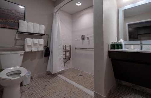 Clinton Hotel | TownePlace Suites by Marriott Clinton