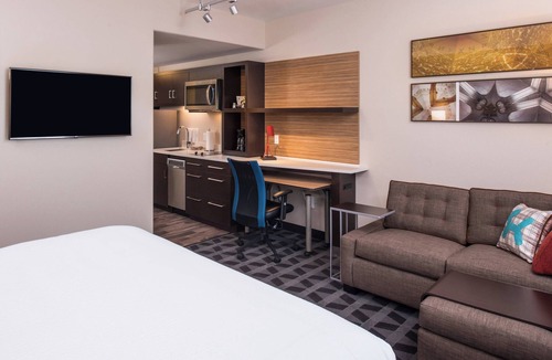 Merced Hotel | TownePlace Suites by Marriott Merced