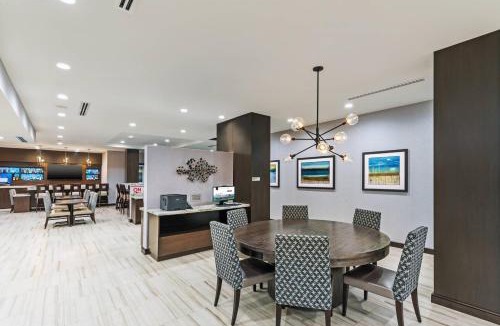 North Burnet Hotel | TownePlace Suites by Marriott Austin Northwest The Domain Area