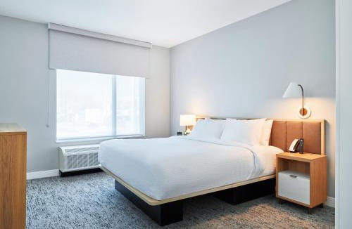 Lupton City Hotel | TownePlace Suites by Marriott Hixson