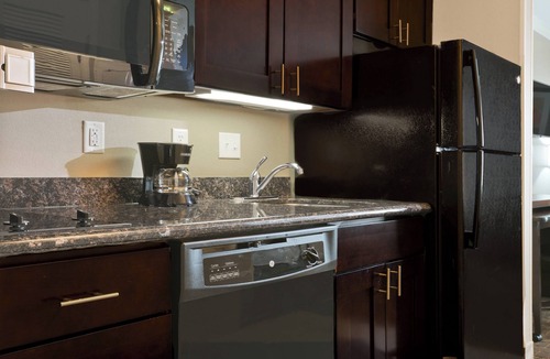 Seguin Hotel | TownePlace Suites by Marriott Seguin