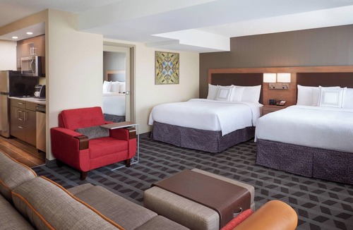 Windsor Hotel | TownePlace Suites by Marriott Windsor