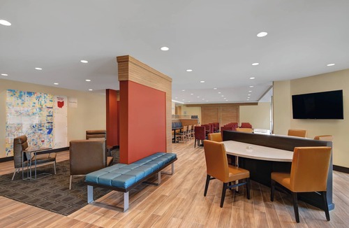 Lima Hotel | TownePlace Suites by Marriott Lima