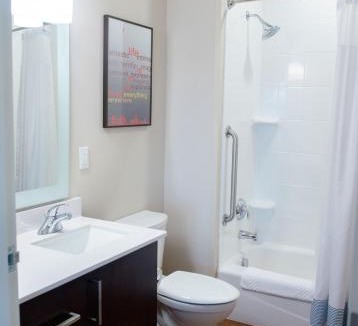 Ames Hotel | TownePlace Suites by Marriott Ames