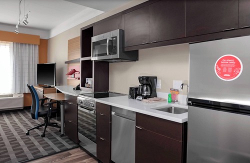 Gainesville Hotel | TownePlace Suites by Marriott Gainesville