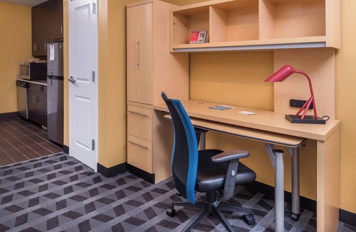 New Hartford Hotel | TownePlace Suites by Marriott New Hartford