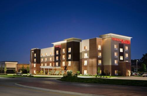 Marion Hotel | TownePlace Suites Cedar Rapids Marion