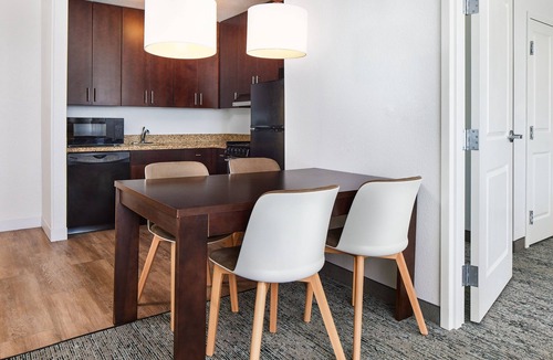 Garden City Hotel | TownePlace Suites Garden City