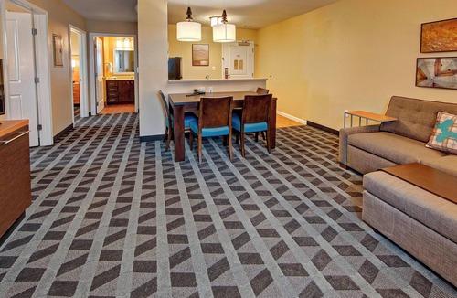 Hattiesburg Hotel | TownePlace Suites Hattiesburg