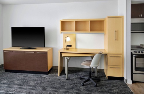 Lawrence Hotel | TownePlace Suites Lawrence Downtown