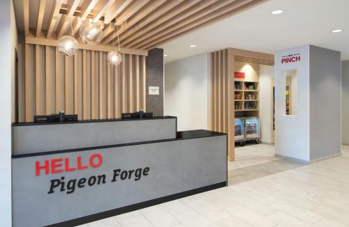 Pigeon Forge Hotel | TownePlace Suites Pigeon Forge