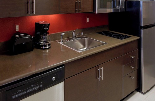 Springfield Hotel | TownePlace Suites Springfield