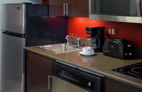 Springfield Hotel | TownePlace Suites Springfield