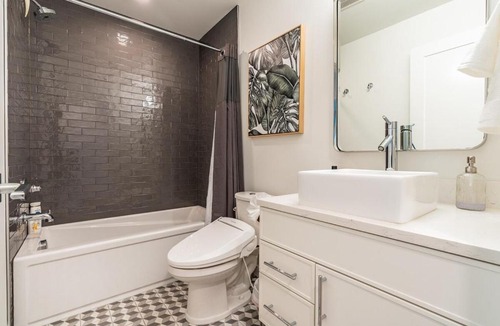 Phinney Ridge House | Townhome Amazing Rooftop Views