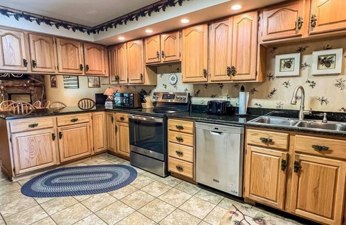 Inlet House | Townhome B3 - 4th Lake