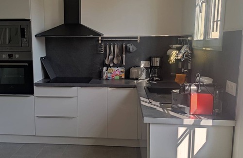 Morcenx House | Townhome