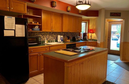 Inlet House | Townhome G5 - 4th Lake