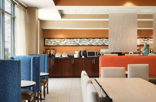 Cordova Hotel | Townhome Inn And Suites