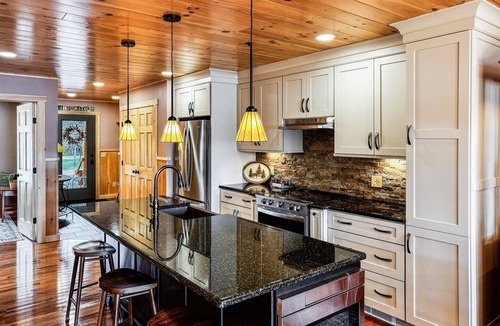 Inlet House | Townhome O2 - Luxury Waterfront Home on 4th Lake