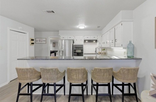 Salado House | Townhome on Mill Creek Golf Course with onsite golf cart rental