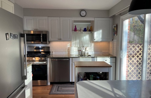 Glenview House | Townhome on the West Fork River - 3br, 3ba, Art-filled home