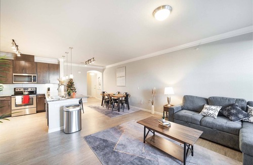 McNeil Apartment | Townhome W a pool in North Austin 5418