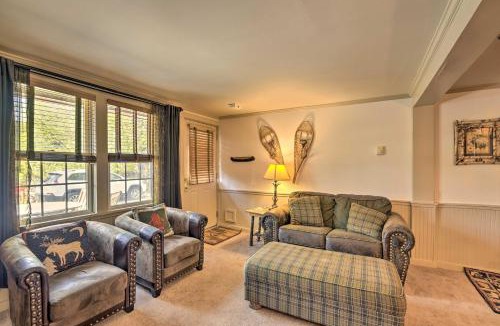 Hillcrest House | Townhome w/Deck: Walk to Mirror Lake & Main St!