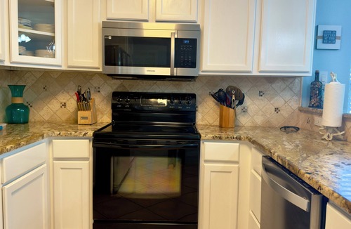 Corpus Christi House | Townhome, Water Views, Easy Parking